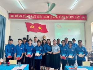 Kết nạp Đoàn viên nhân dịp kỷ niệm 133 năm ngày sinh Chủ tịch Hồ Chí Minh (19/5/1890 - 19/5/2023)